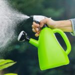 Regadera con pulverizador de agua plantas 1000 ml - Imagen 7